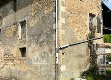401BARA Maison en pierres 100 m2